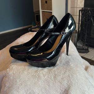 Steve Madden Platform High Heel MaryJanes size 10
